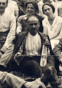 Pontic Greek kemenche player, Greece