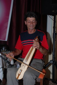 Kemenche player İlyas Parlak from Surmene, Trabzon 